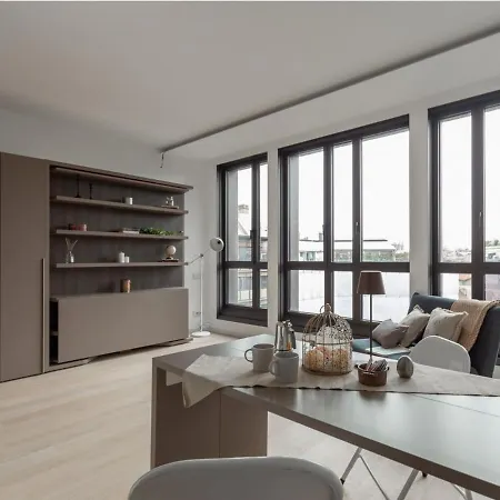 The Best Rent - Studio Close To Duomo Apartment