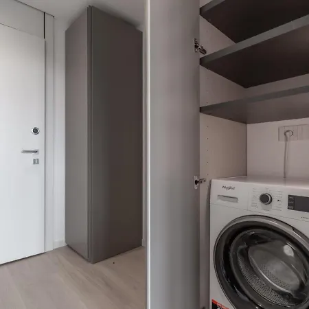 The Best Rent - Studio Close To Duomo شقة